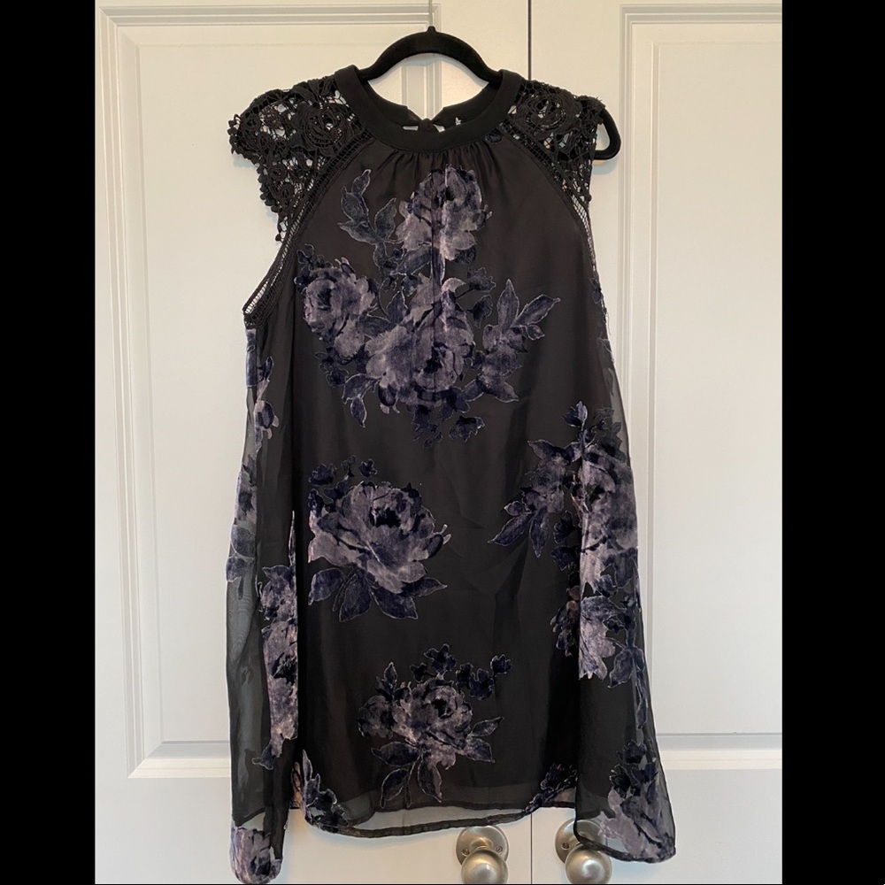 Boutique Floral Velvet and Chiffon Dress - Medium